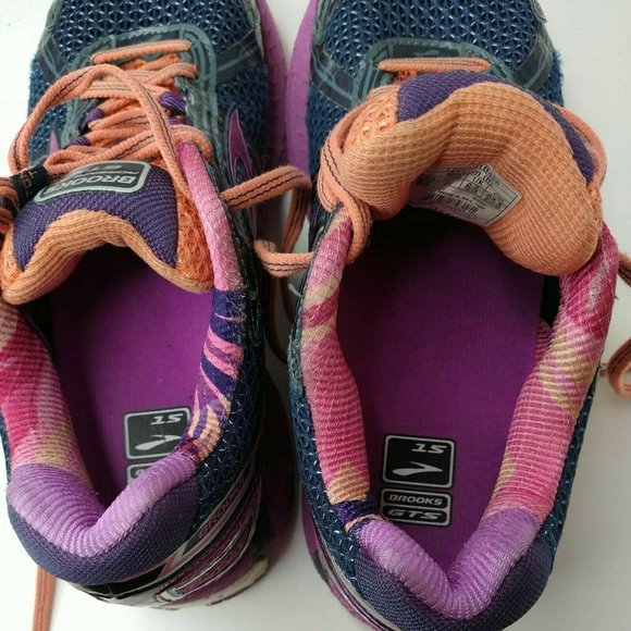 Brooks Women's Adrenaline GTS 15 Blue Purple Shoes - Picture 11 of 12